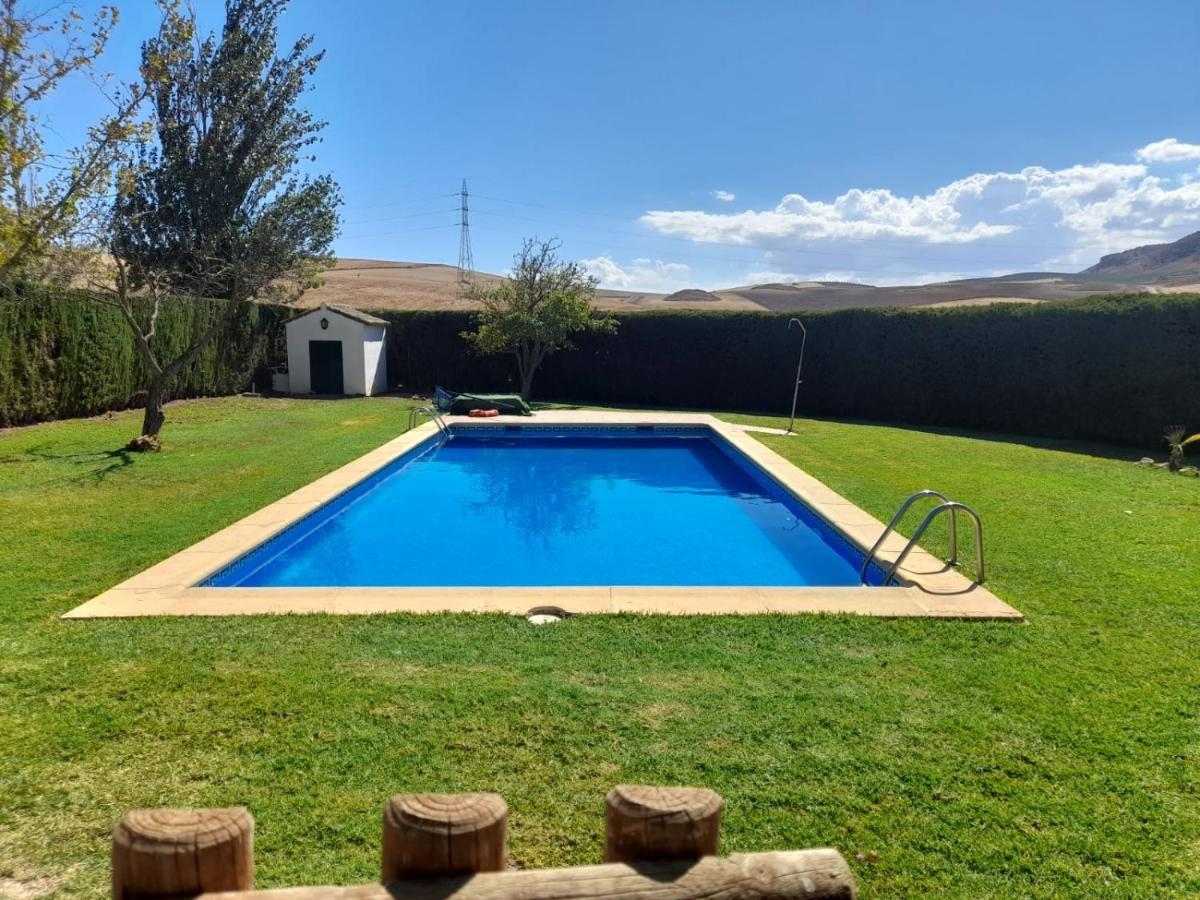 Teba Complejo Cortijo Rural El Puntalヴィラ エクステリア 写真